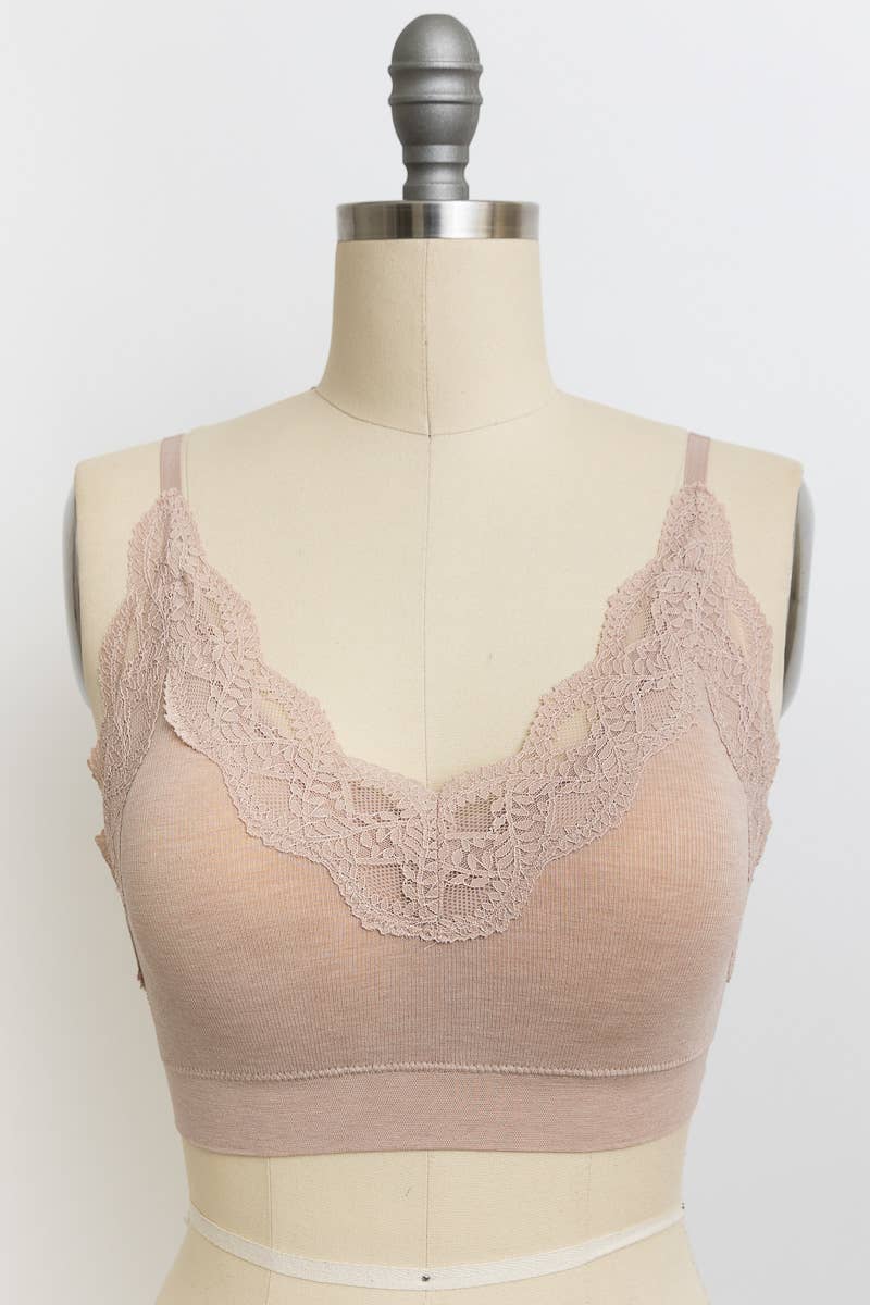 Ultra Soft Lace Trim Ribbed Padded Seamless Bralette
