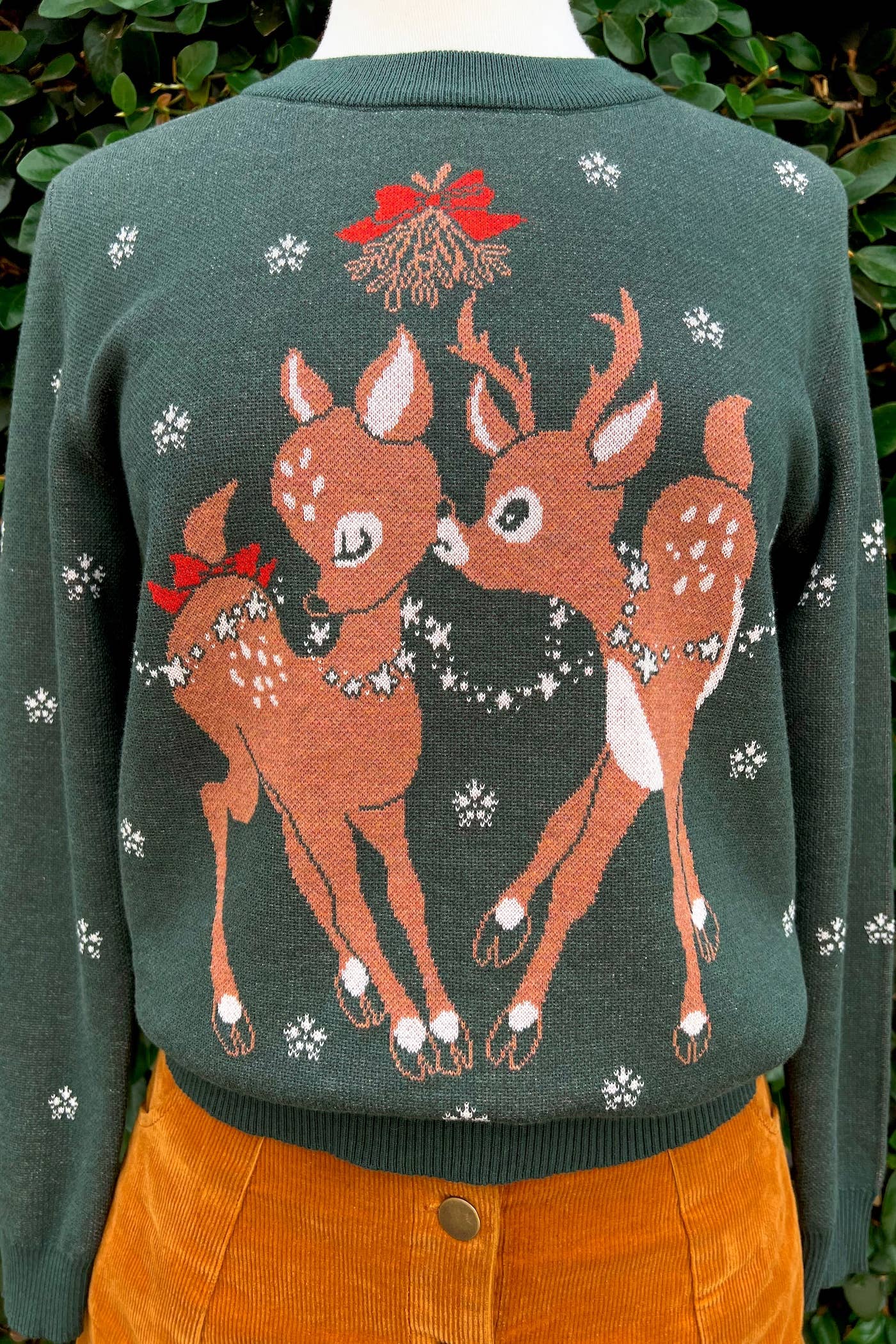 Mistletoe Kisses Knit Sweater in Forest Green