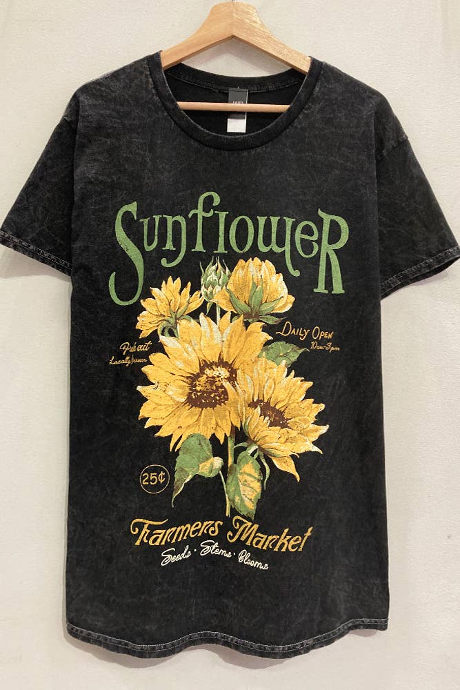 Sunflower Farmer's Market Bouquet Mineral Black Tee