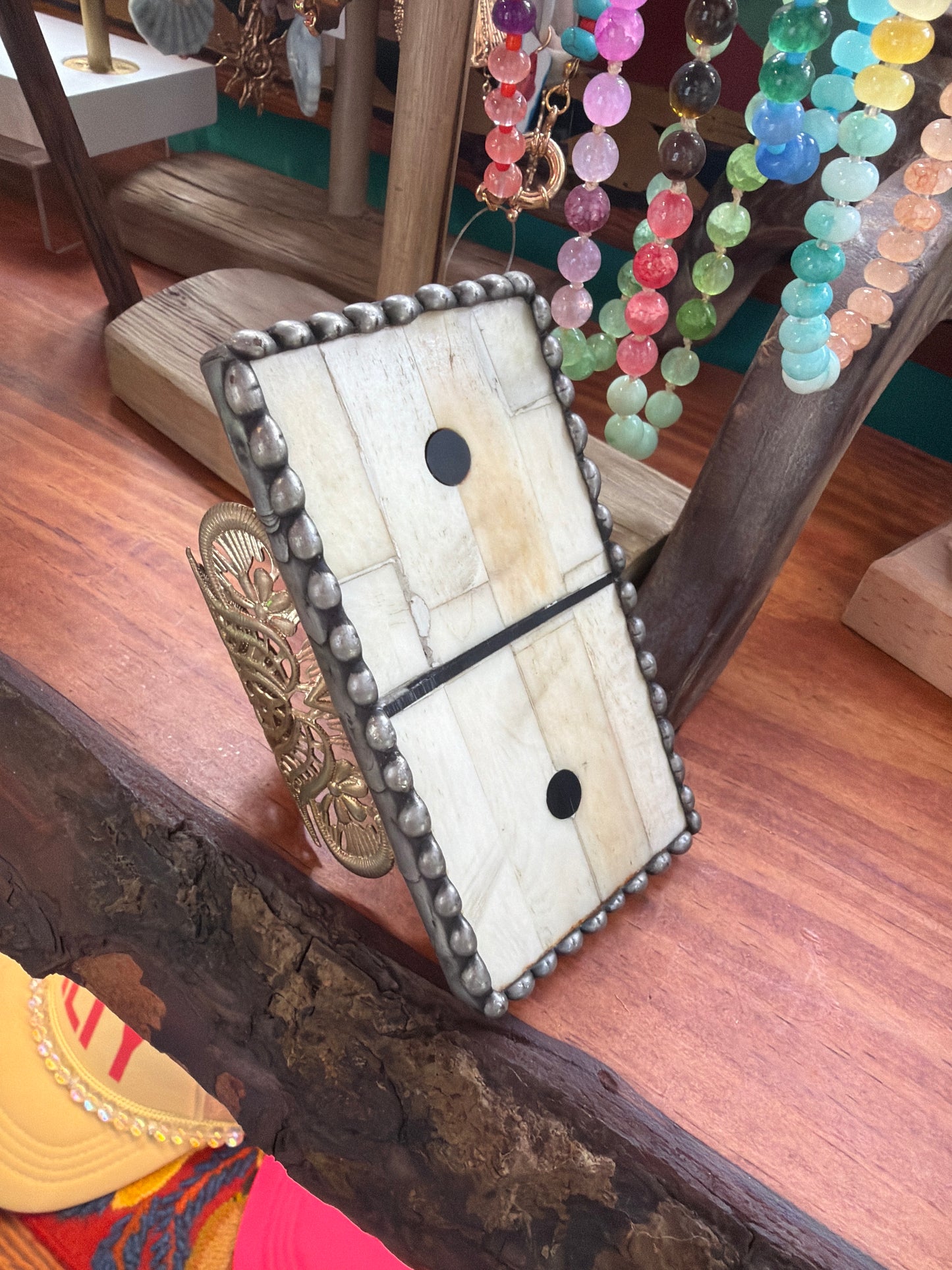 Domino Cuff