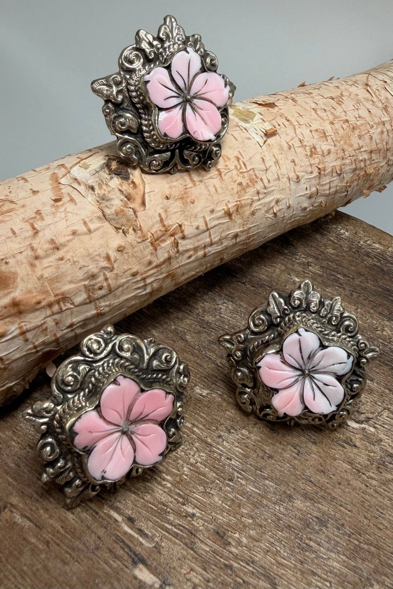 Hawaiian Breeze Pink Flower Ring