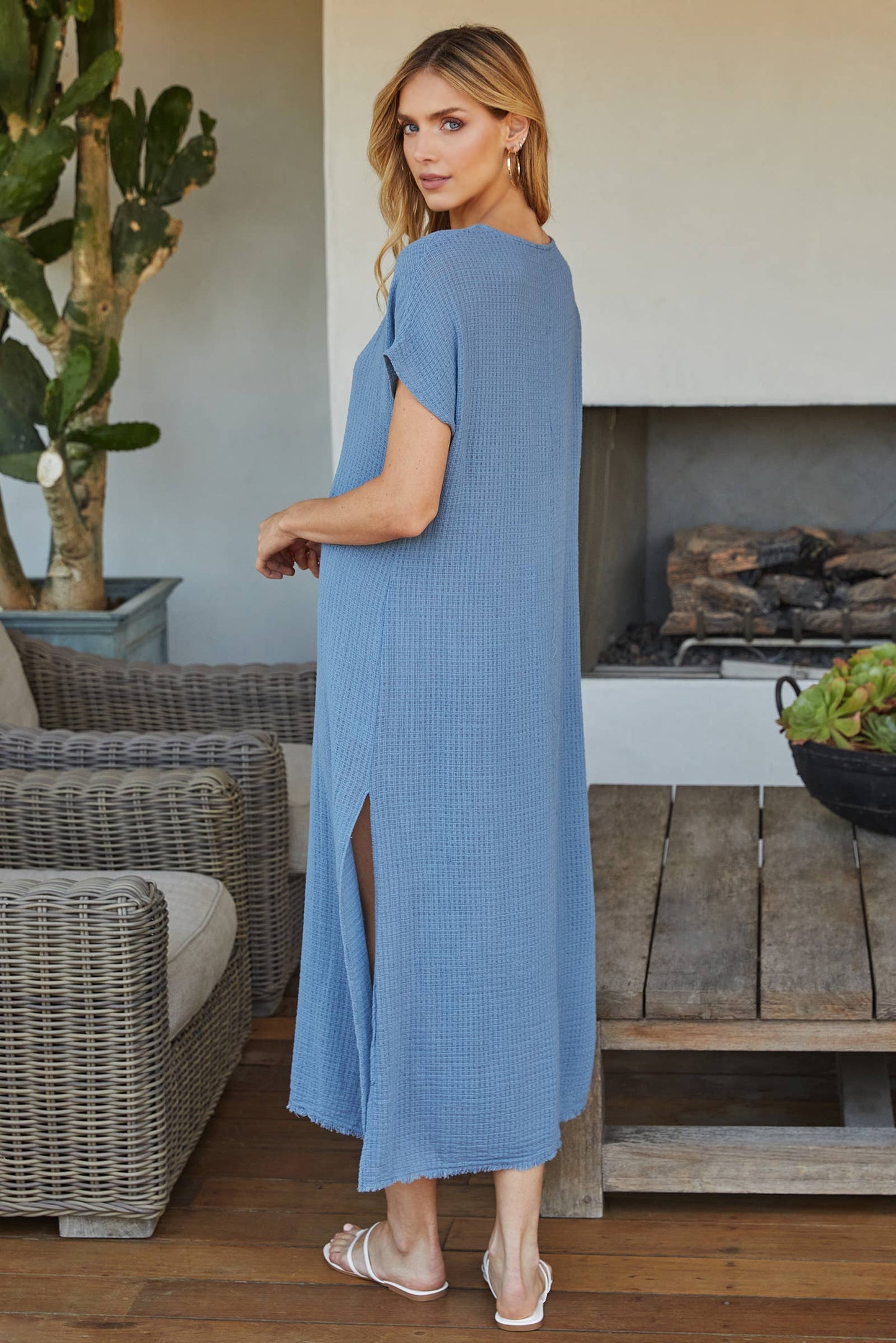 CROSSHATCH TEXTURE SHORT SLEEVE DRESS