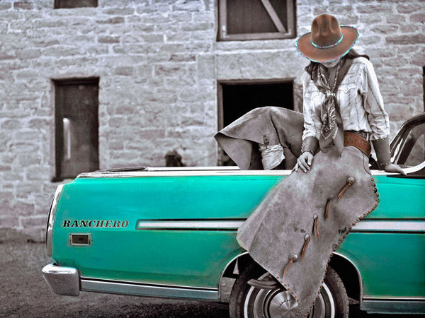Ranchero Cowgirl