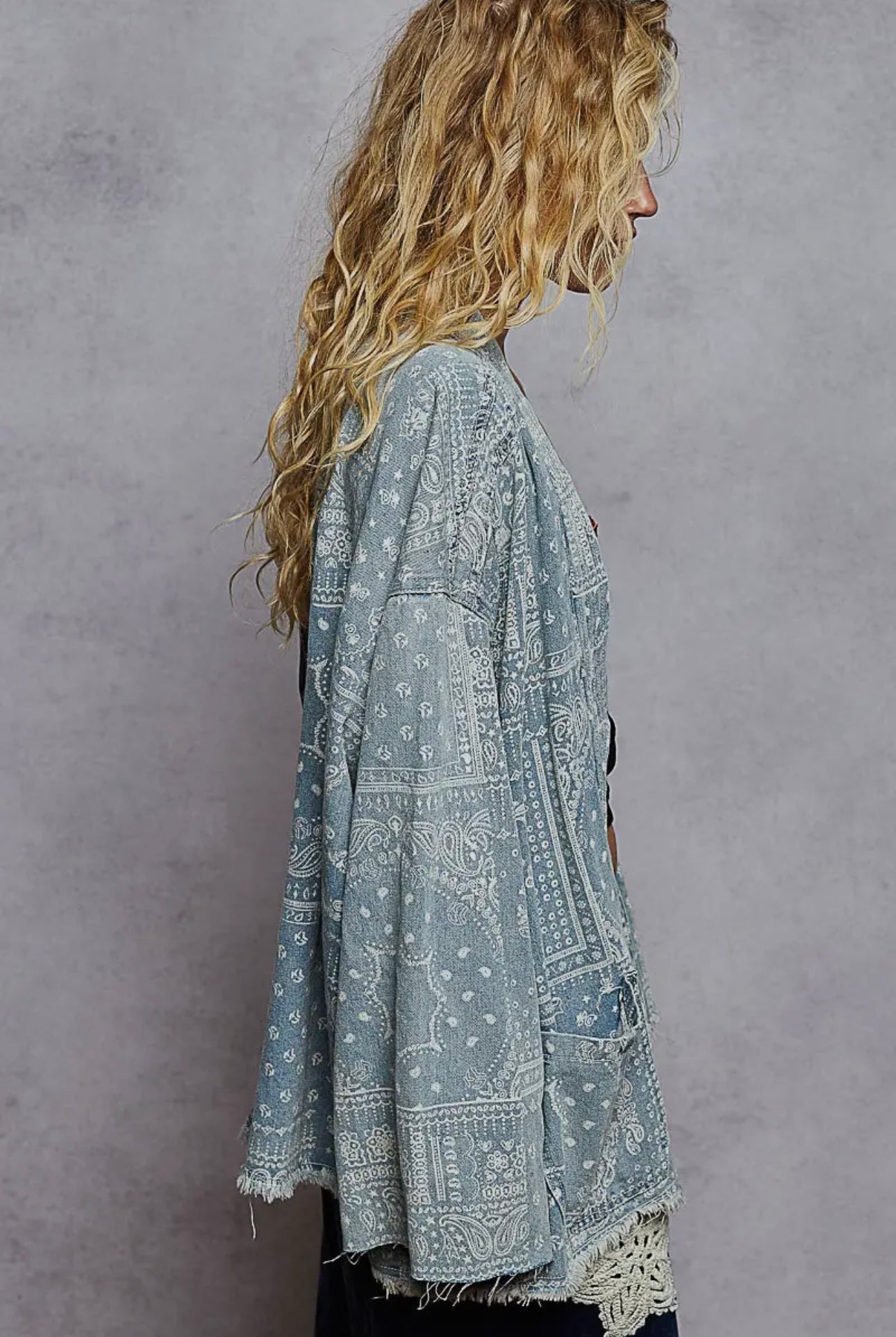 Long Sleeve Denim Bandana Print Short Kimono