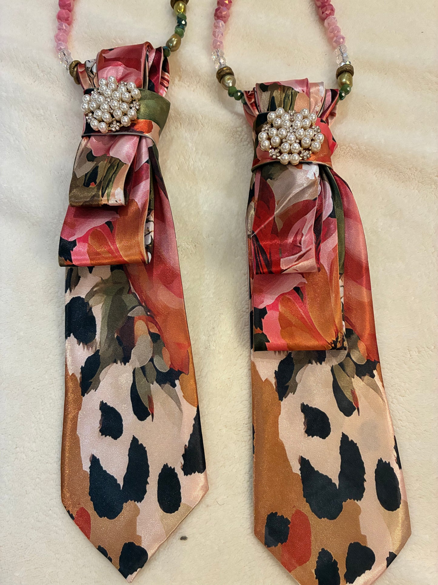 Floral Tie Necklace