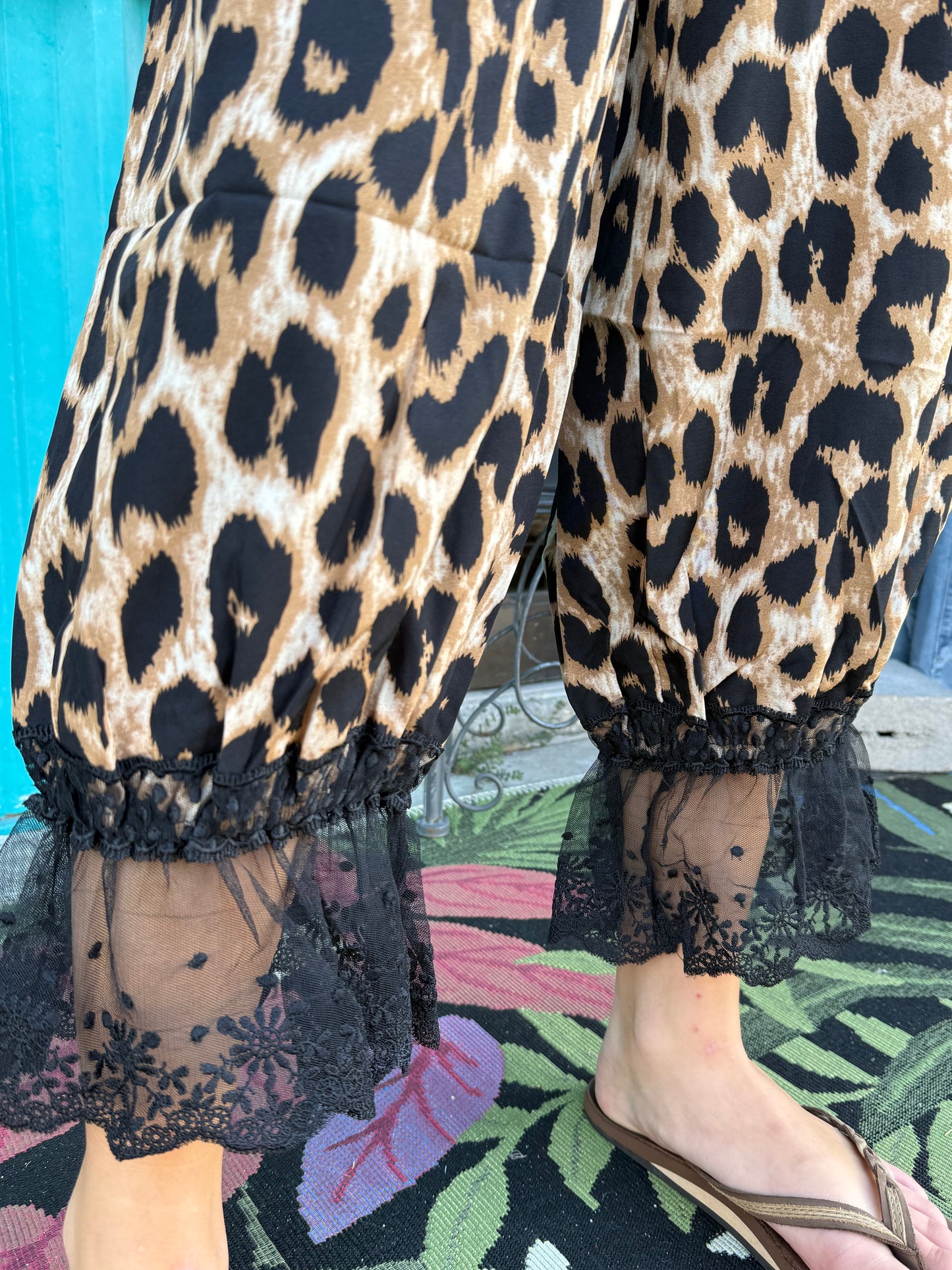 Plus Leopard Printed Wide Leg Bloomer Pants