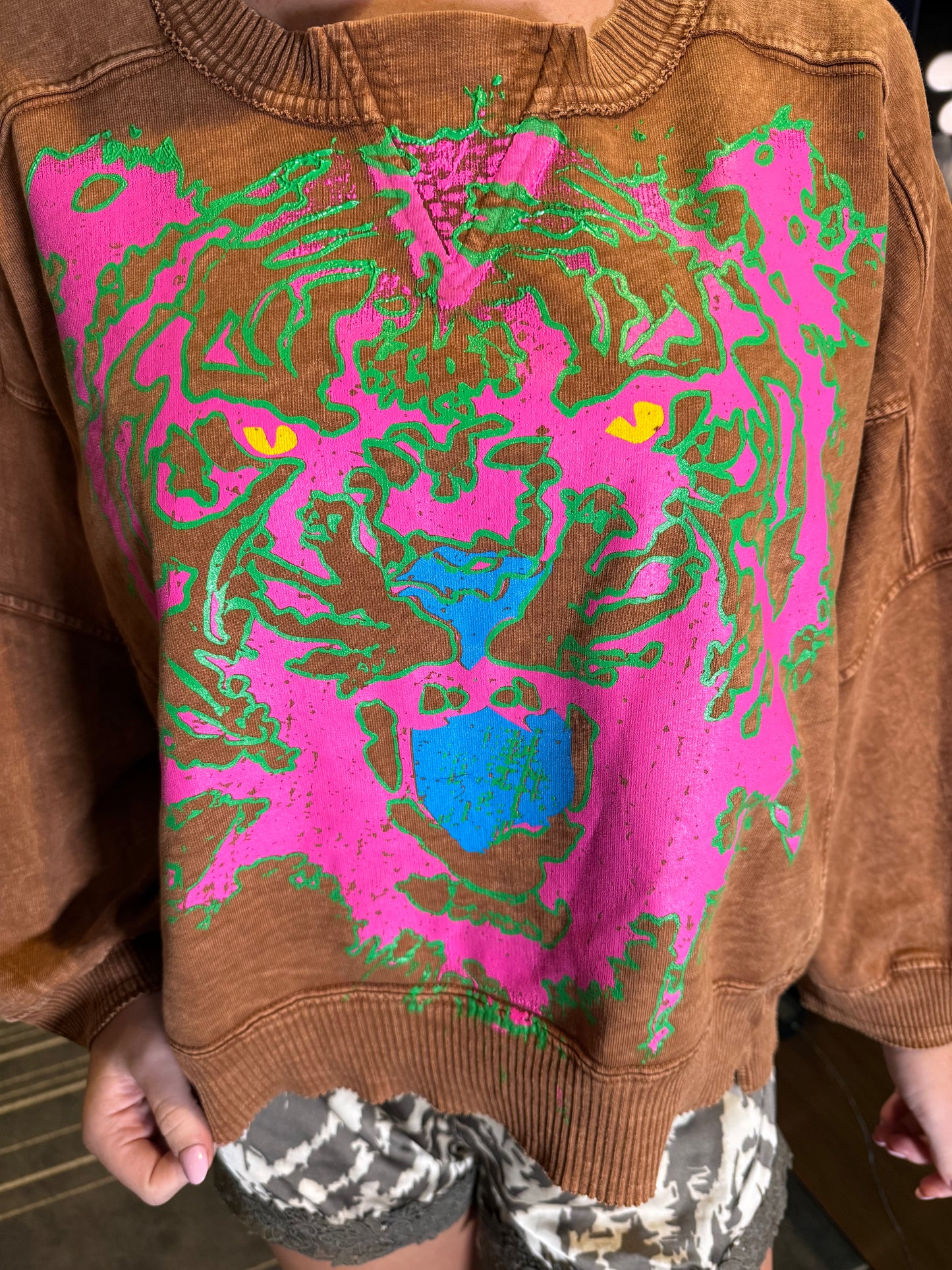 Brown Cropped Boxy Tiger Sweatshirt