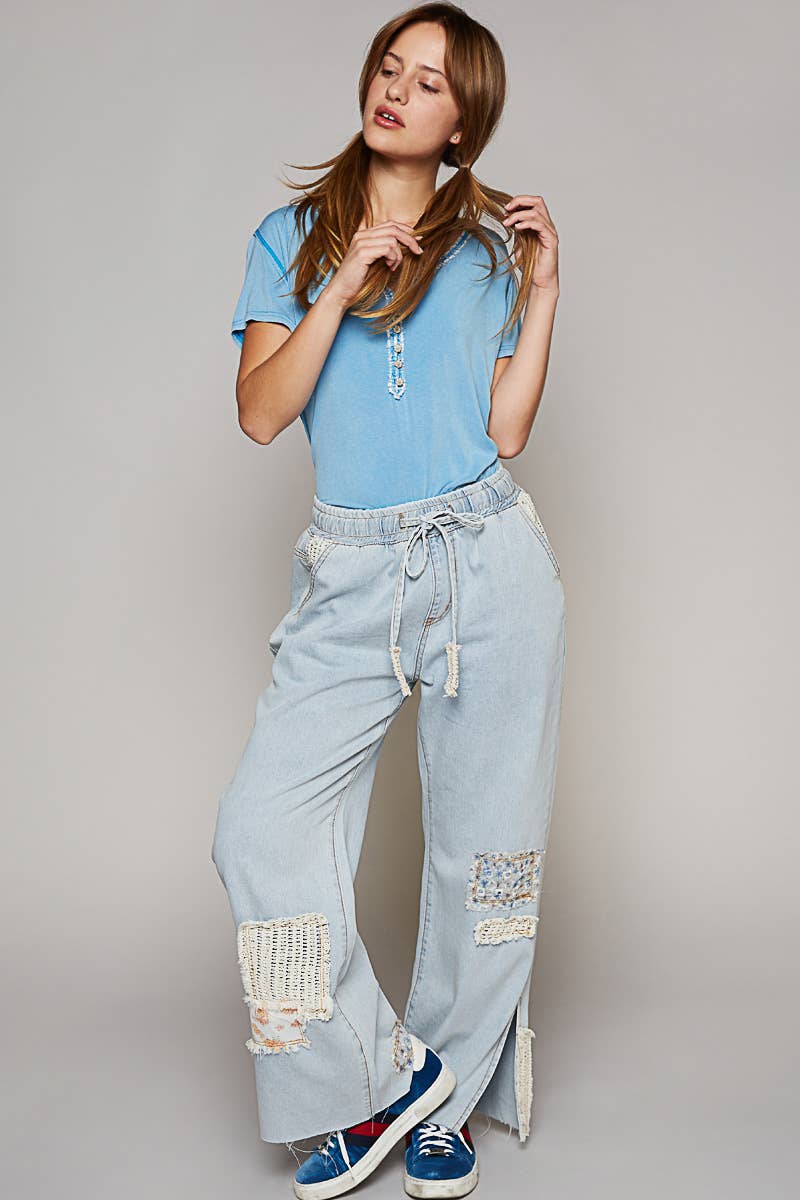 V-neck short sleeve button placket lace trim basic knit top: PACIFIC BLUE