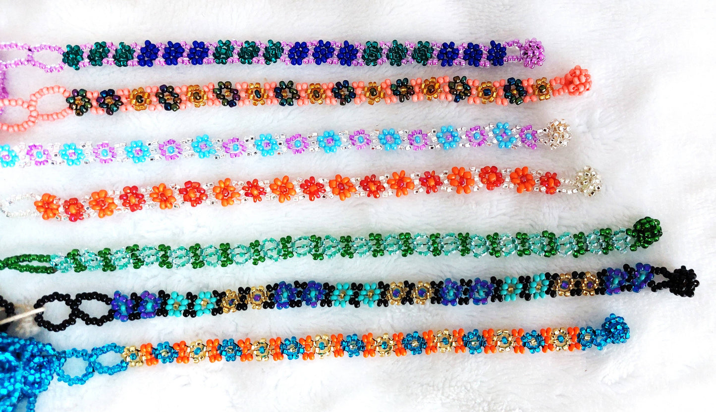 Beaded Daisy Bracelet