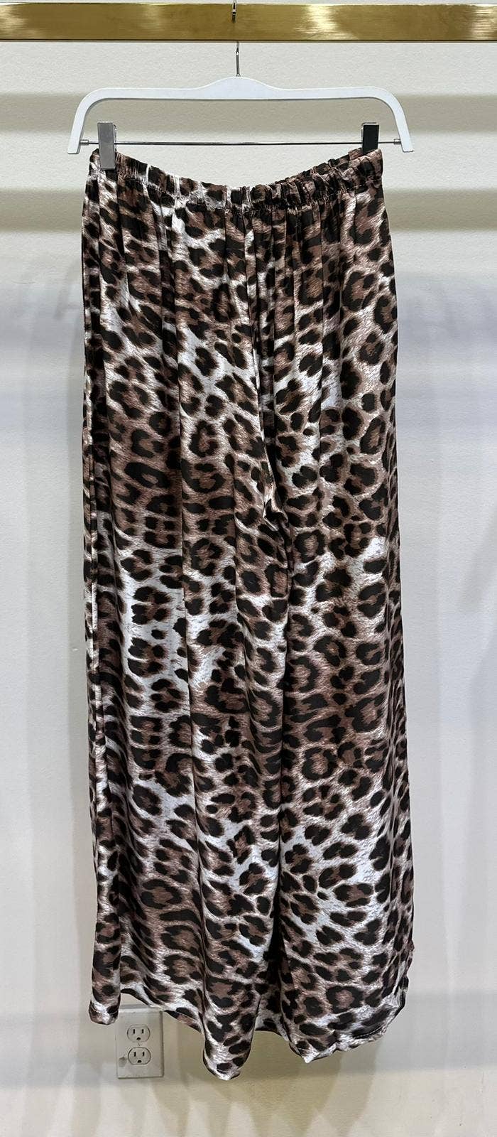 LEOPARD PRINT WIDE LEG PANTS
