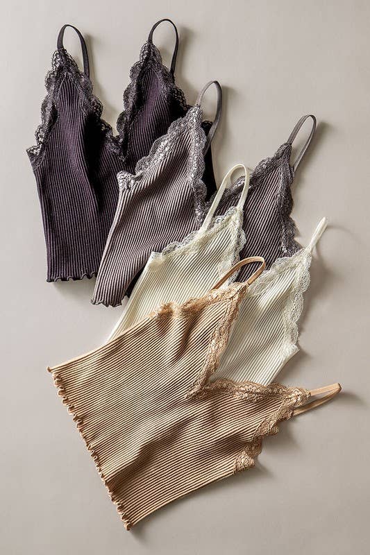 LACE TRIM RIBBED CAMI