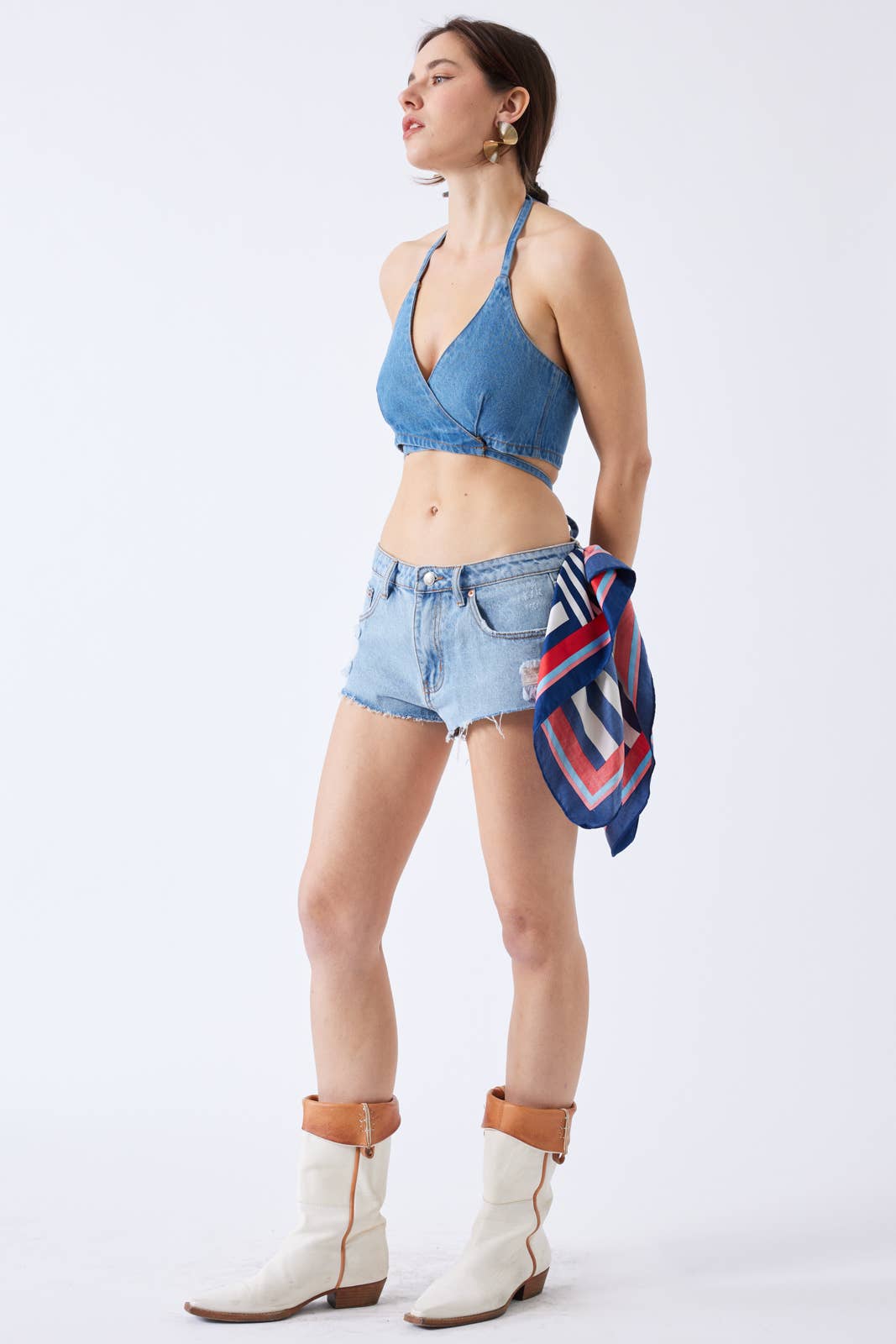 LOW RISE DENIM SHORTS - S80322