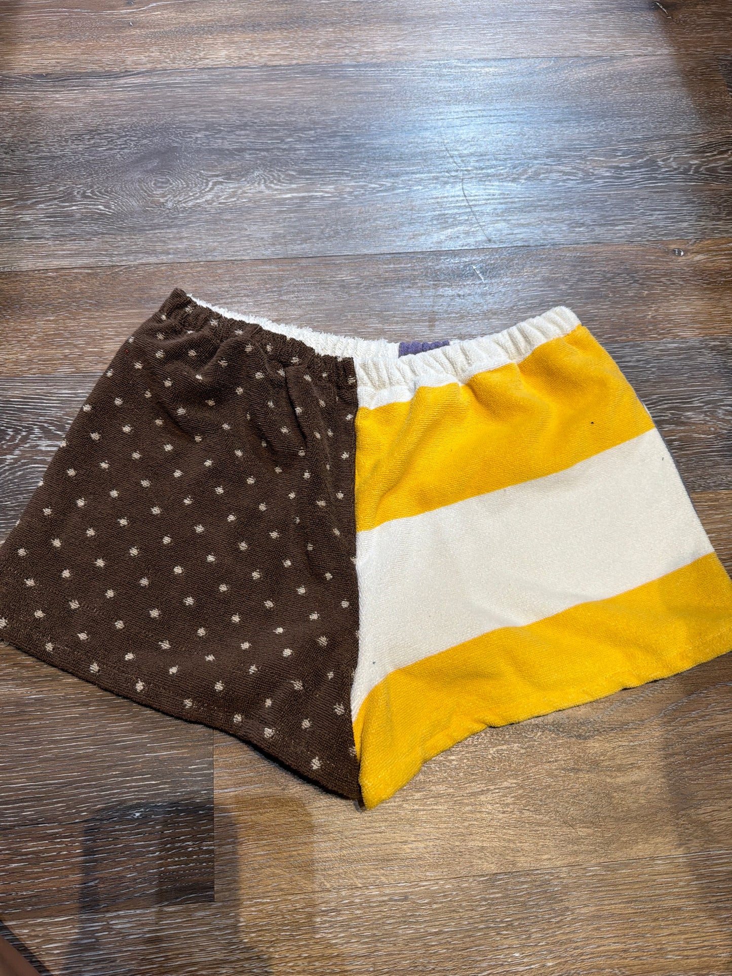 BEACH TOWEL SHORTS