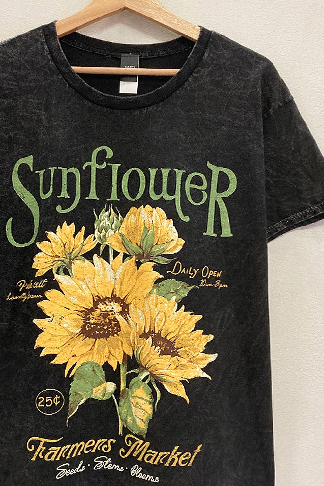 Sunflower Farmer's Market Bouquet Mineral Black Tee