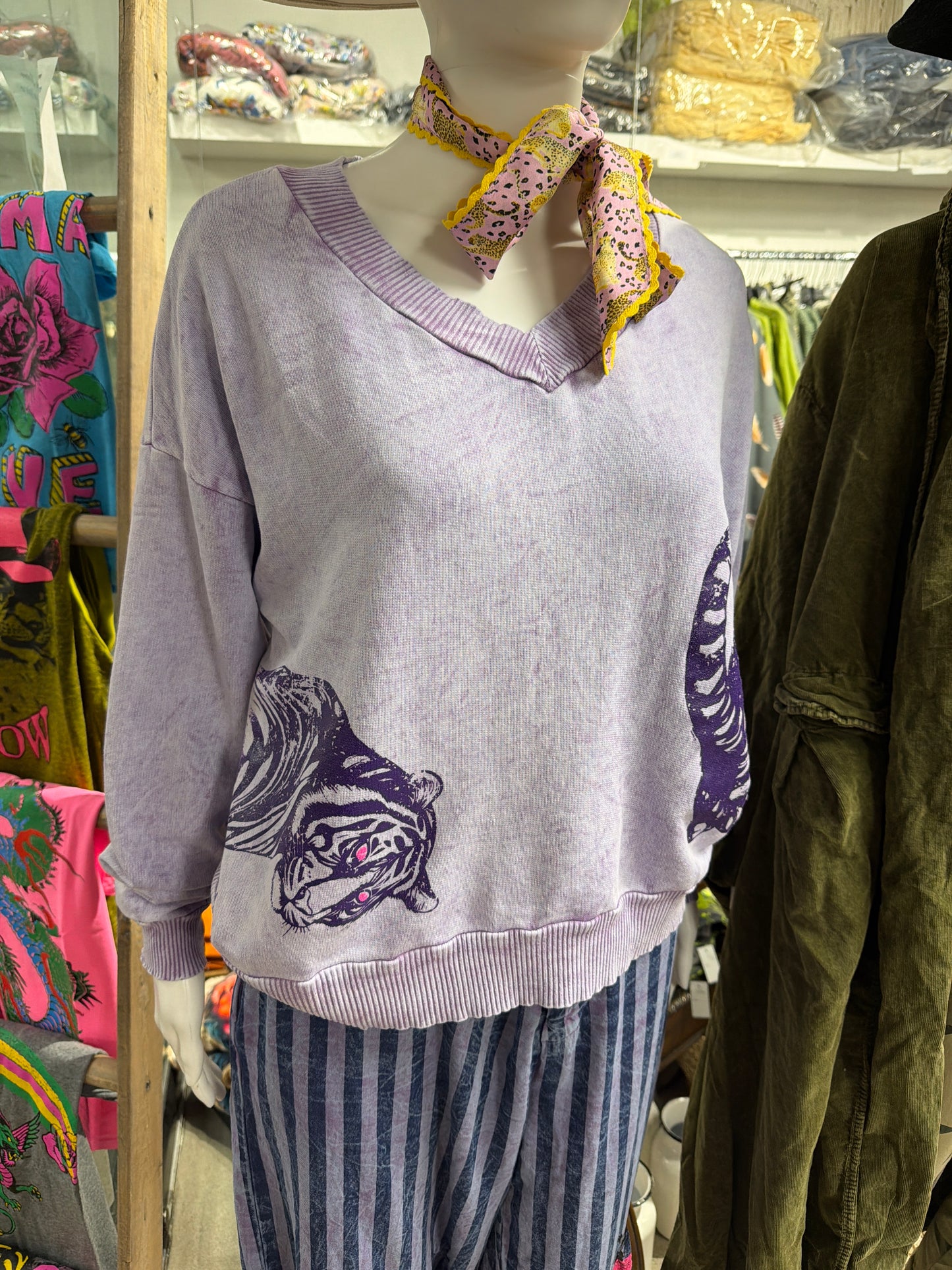 PREORDER TIGER PURPLE SWEATSHIRT