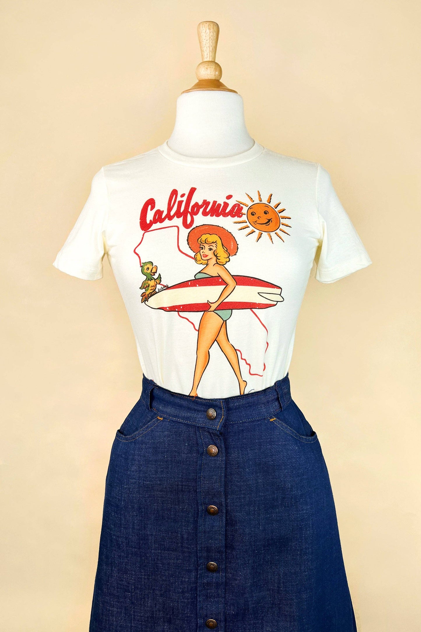 California Fitted Tee in Ivory
