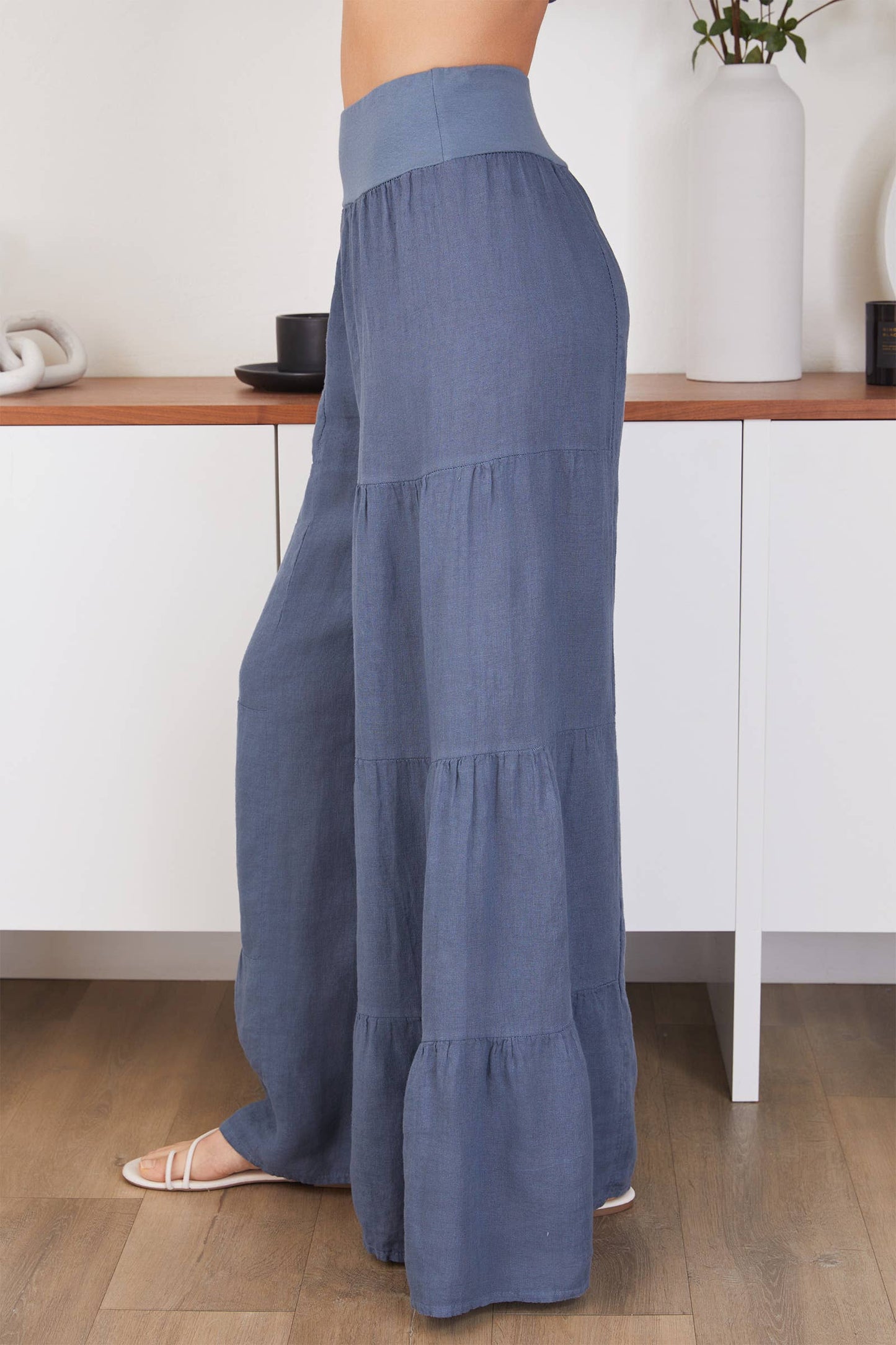 DENIM BLUE LINEN TIERED PALAZZO PANT