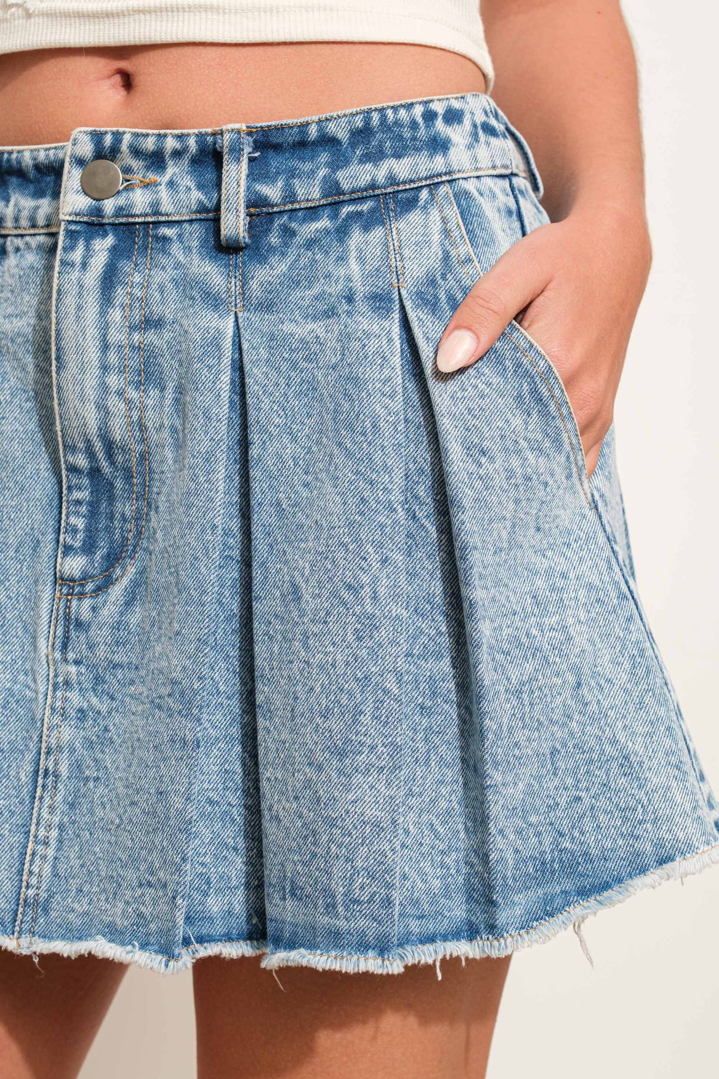 PLEATED DENIM MINI SKIRT