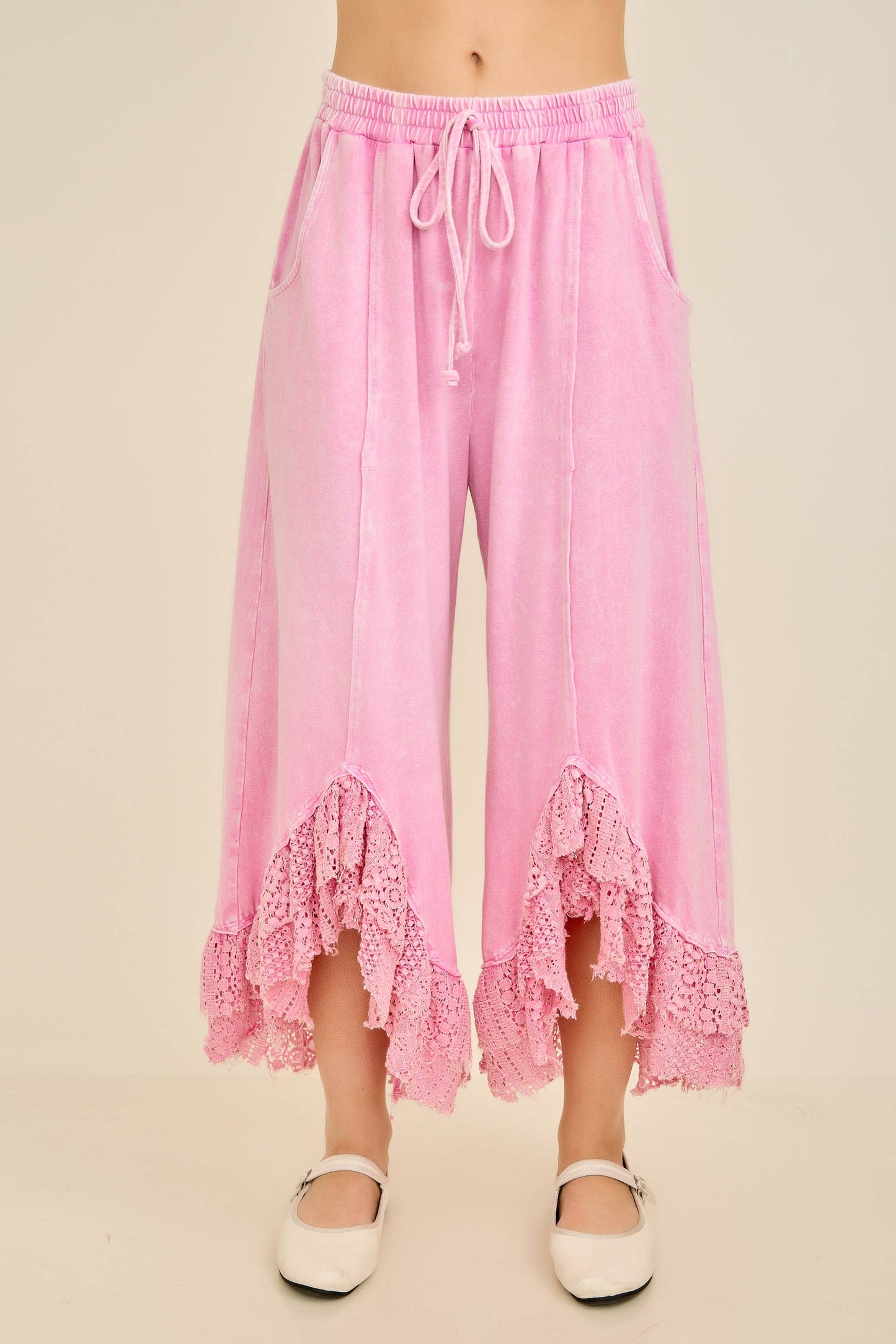 Mineral Washed Lace Ruffles Cropped Pants