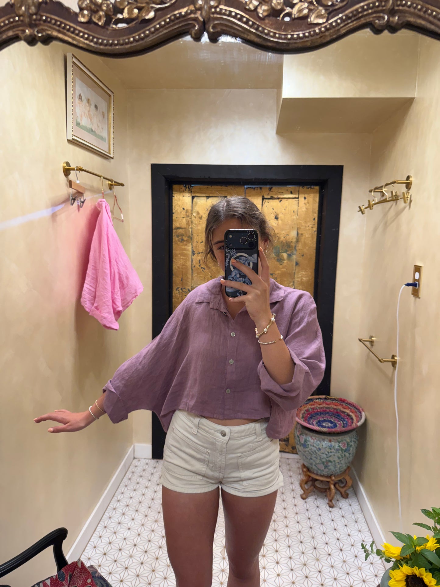 Linen collared