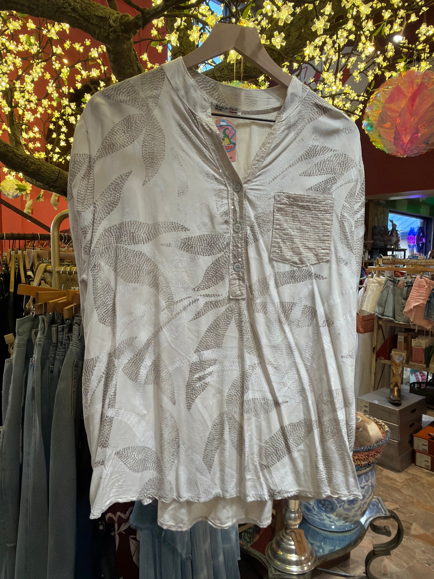 White and Beige Sequin Cap Collar Shirt