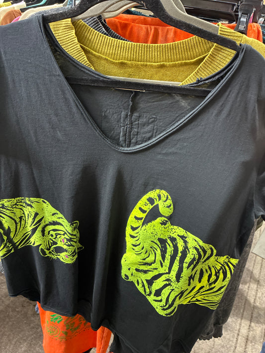 BLACK NEON GREEN TIGER T-SHIRT