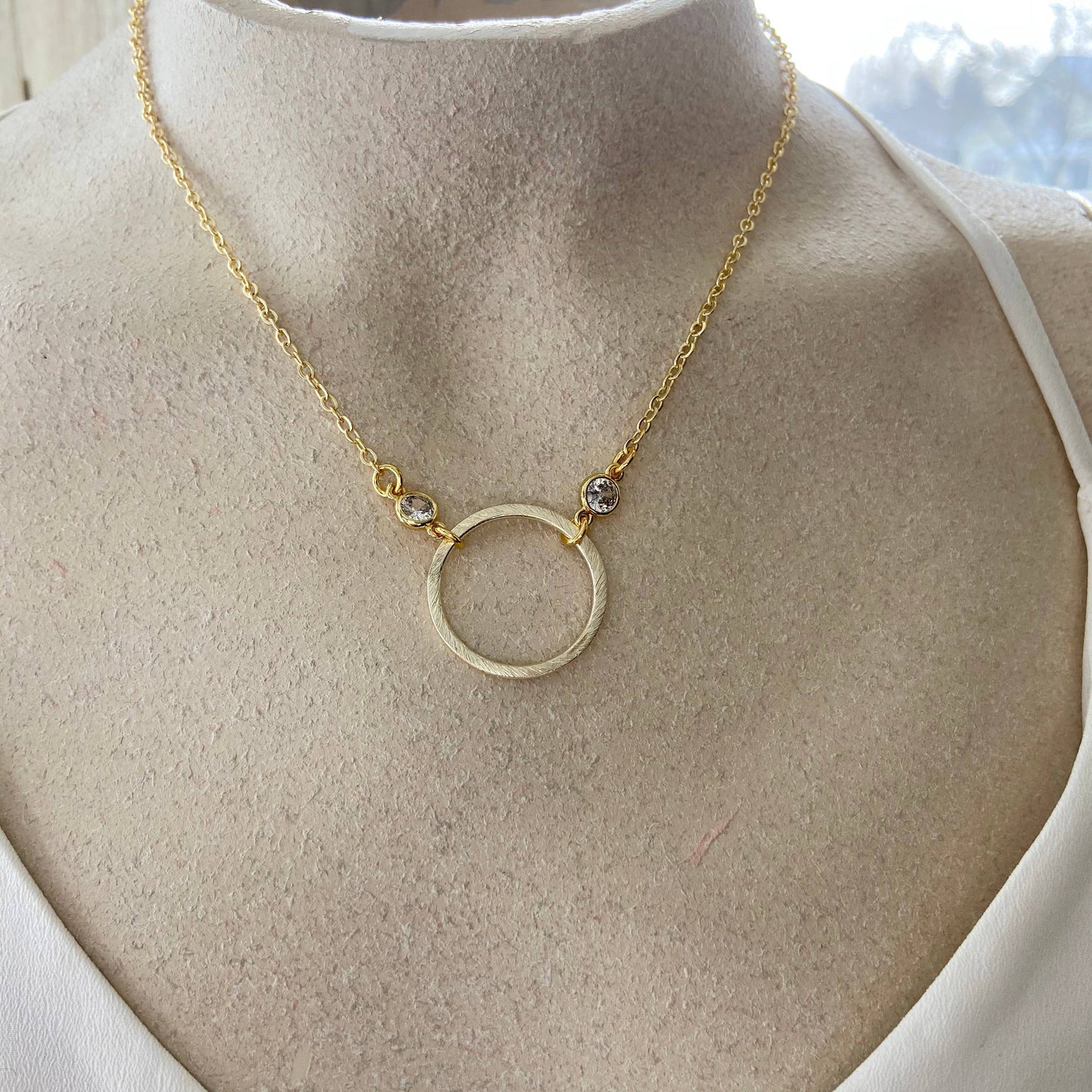 Simple Gold Circle Necklace