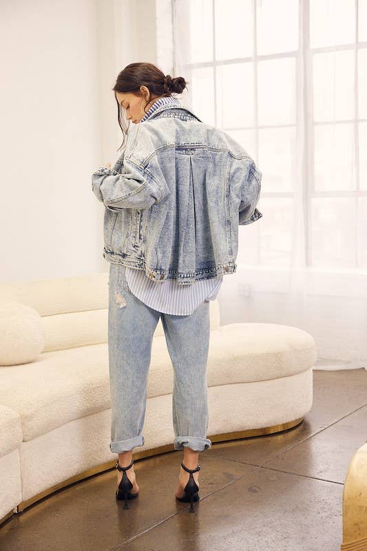 DENIM BUTTON-UP JACKET