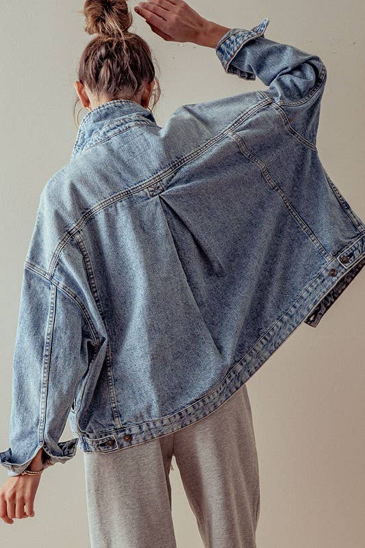 DENIM BUTTON-UP JACKET