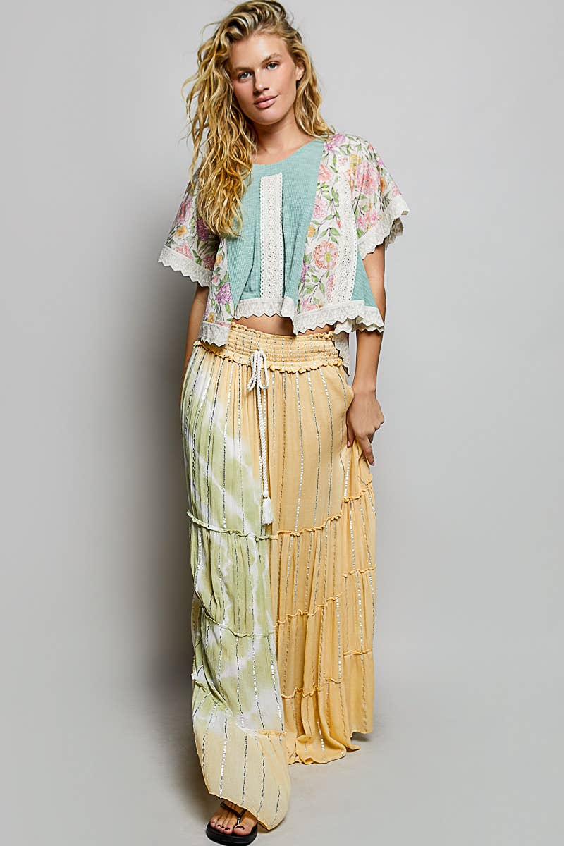 Round Neck Contrast Floral Eyelet Trim Rib Short Sleeve Top