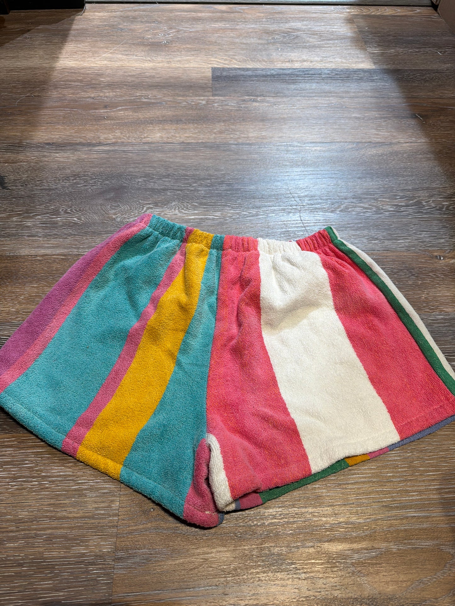 BEACH TOWEL SHORTS