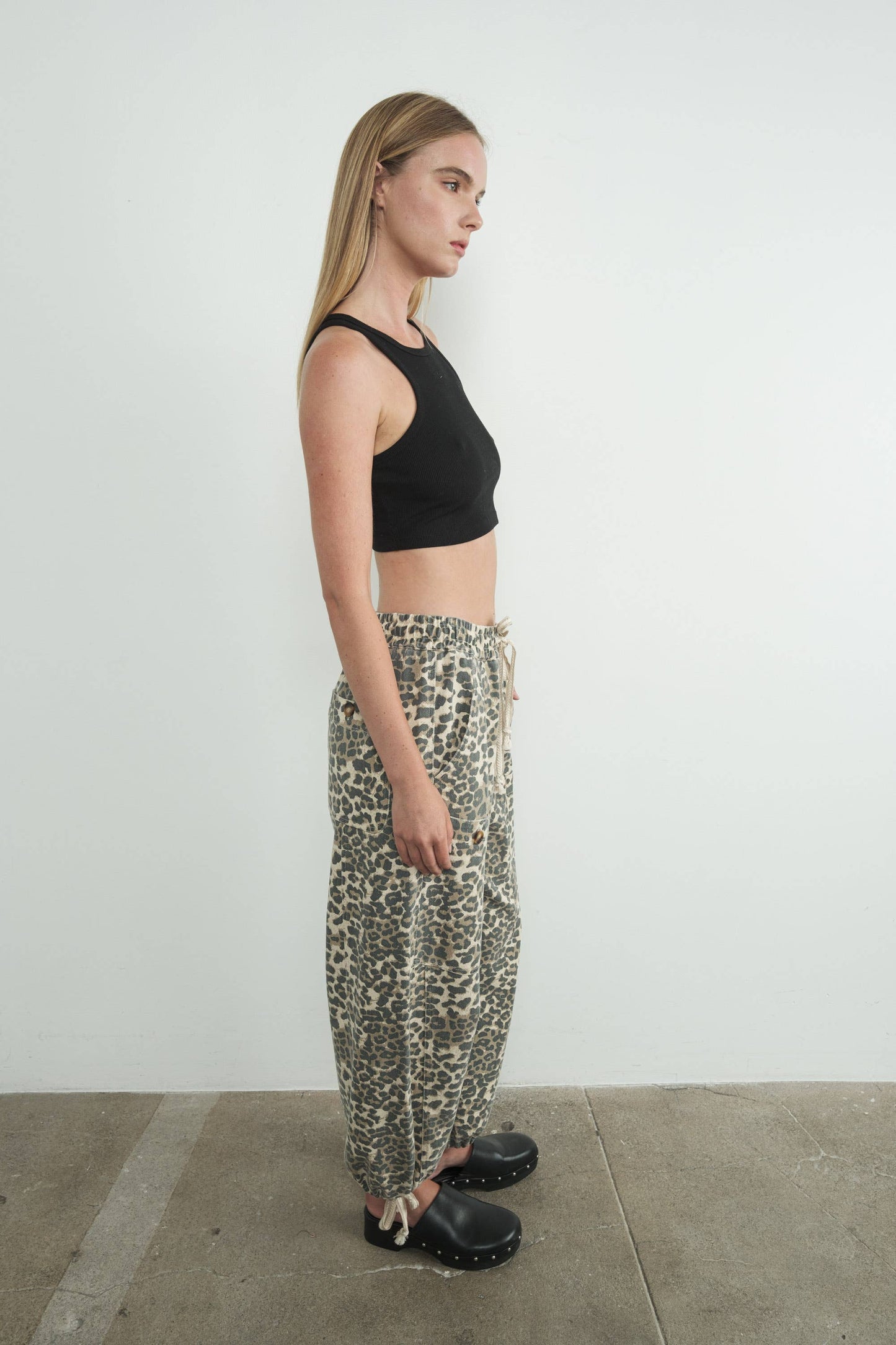 LEOPARD PRINT RELAXED FIT PULL-ON PANTS