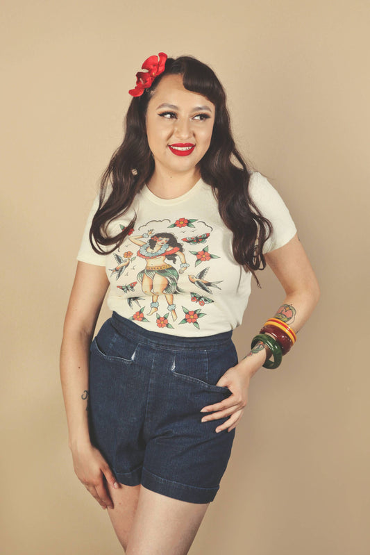 Hoaloha Fitted Tee in Ivory