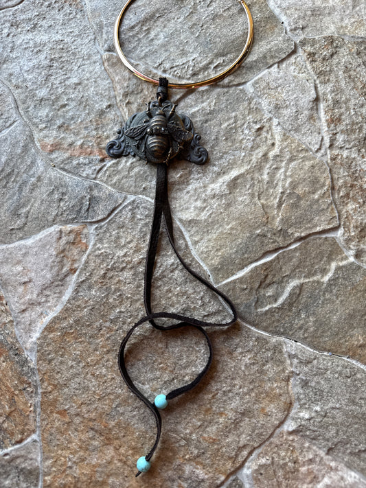 Vintage Gold Bumblebee Choker