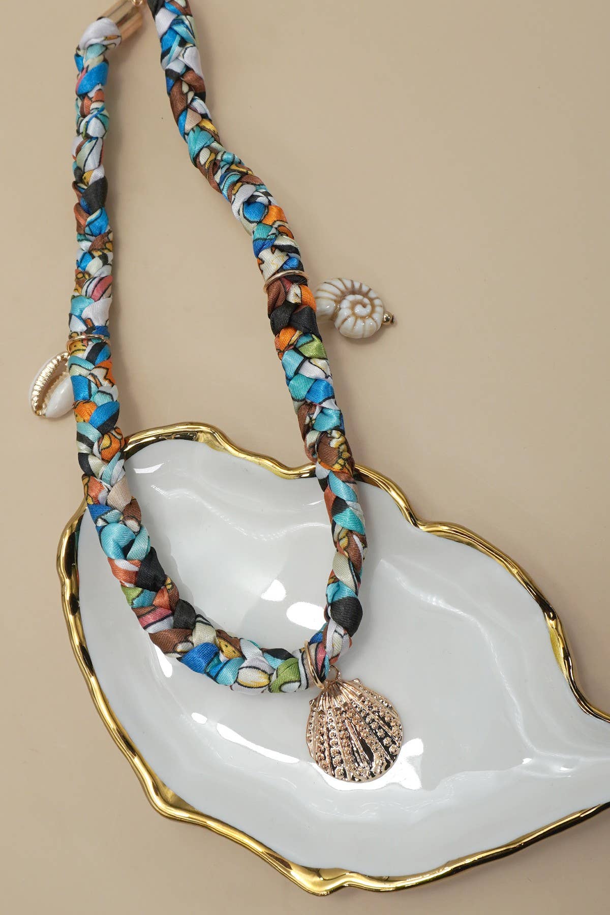 SCARF CHARM NECKLACE