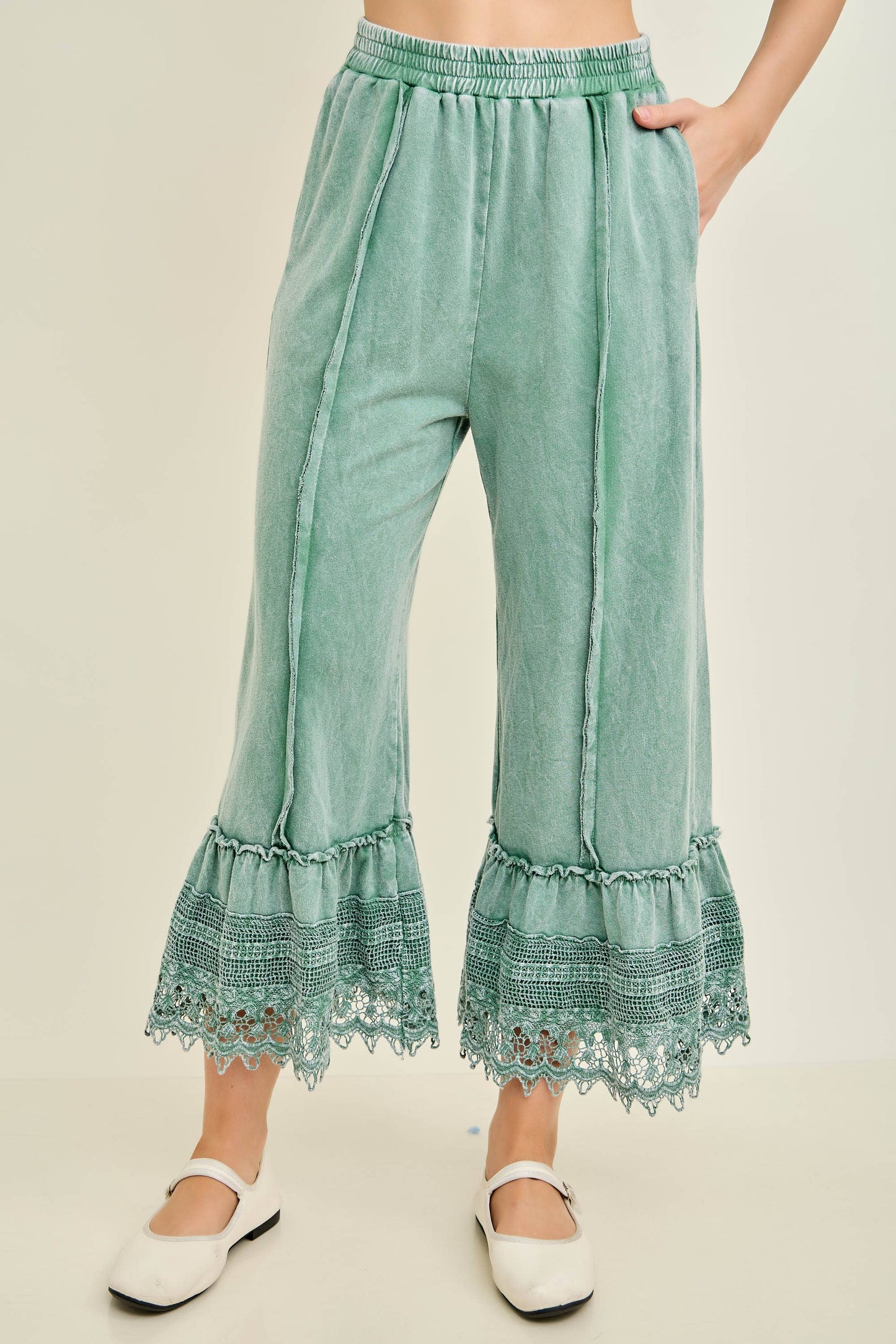 Mineral Washed Delicate lace trim hem Cropped Pants