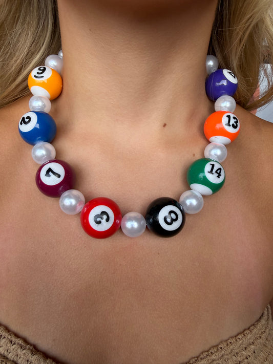 Chunky Pearl Billiard Necklace