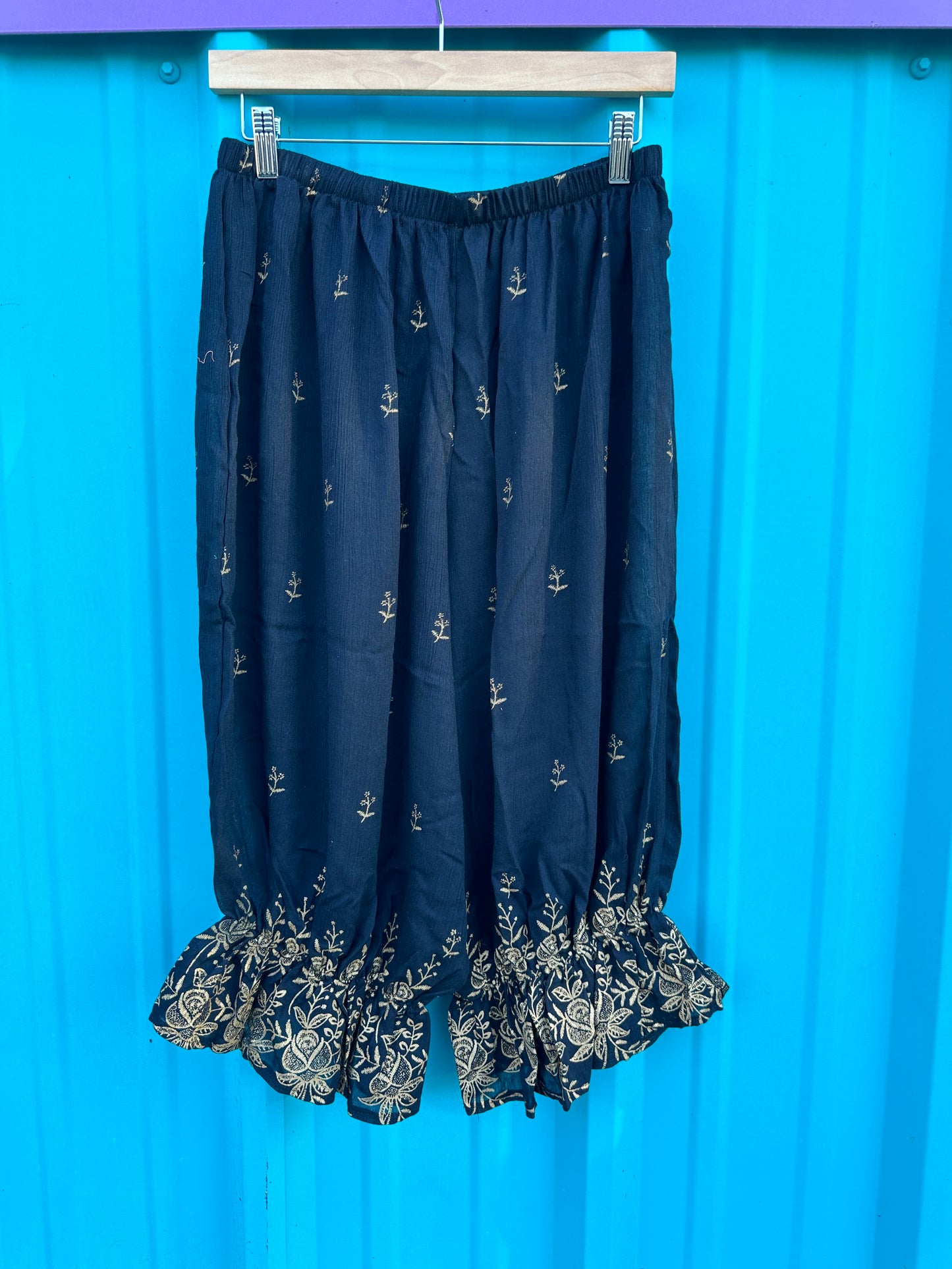 Vintage Midi Bloomer Capris M/L