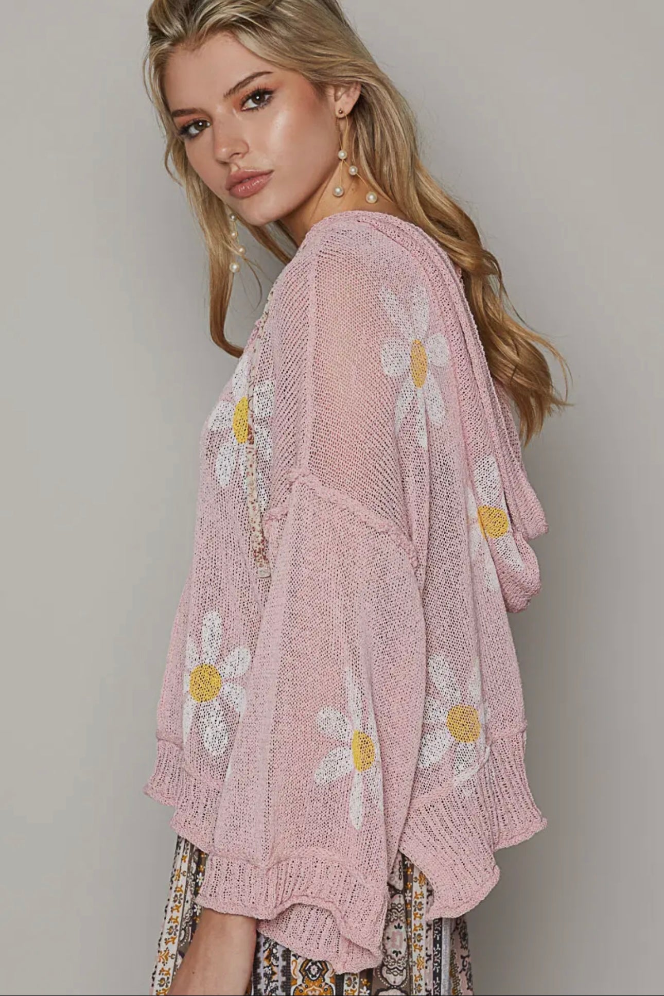 Pink Daisy Knit Pullover