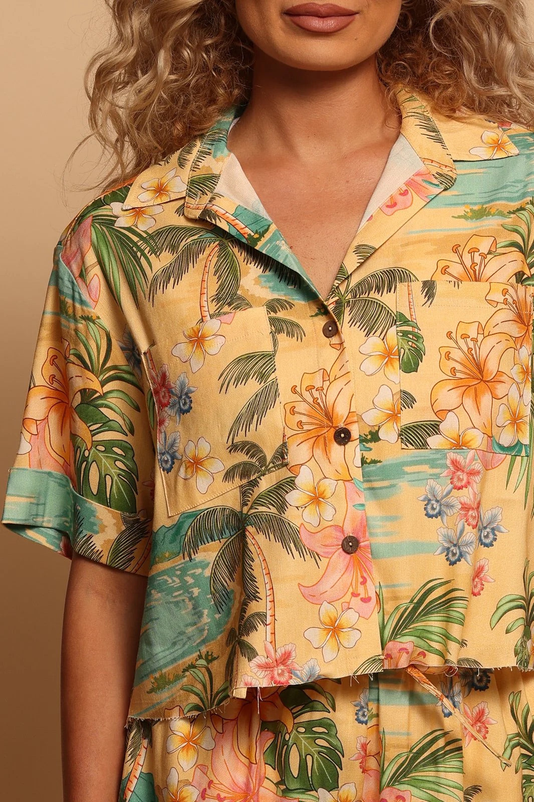 Classic Tropics Vintage Vacation Short Set