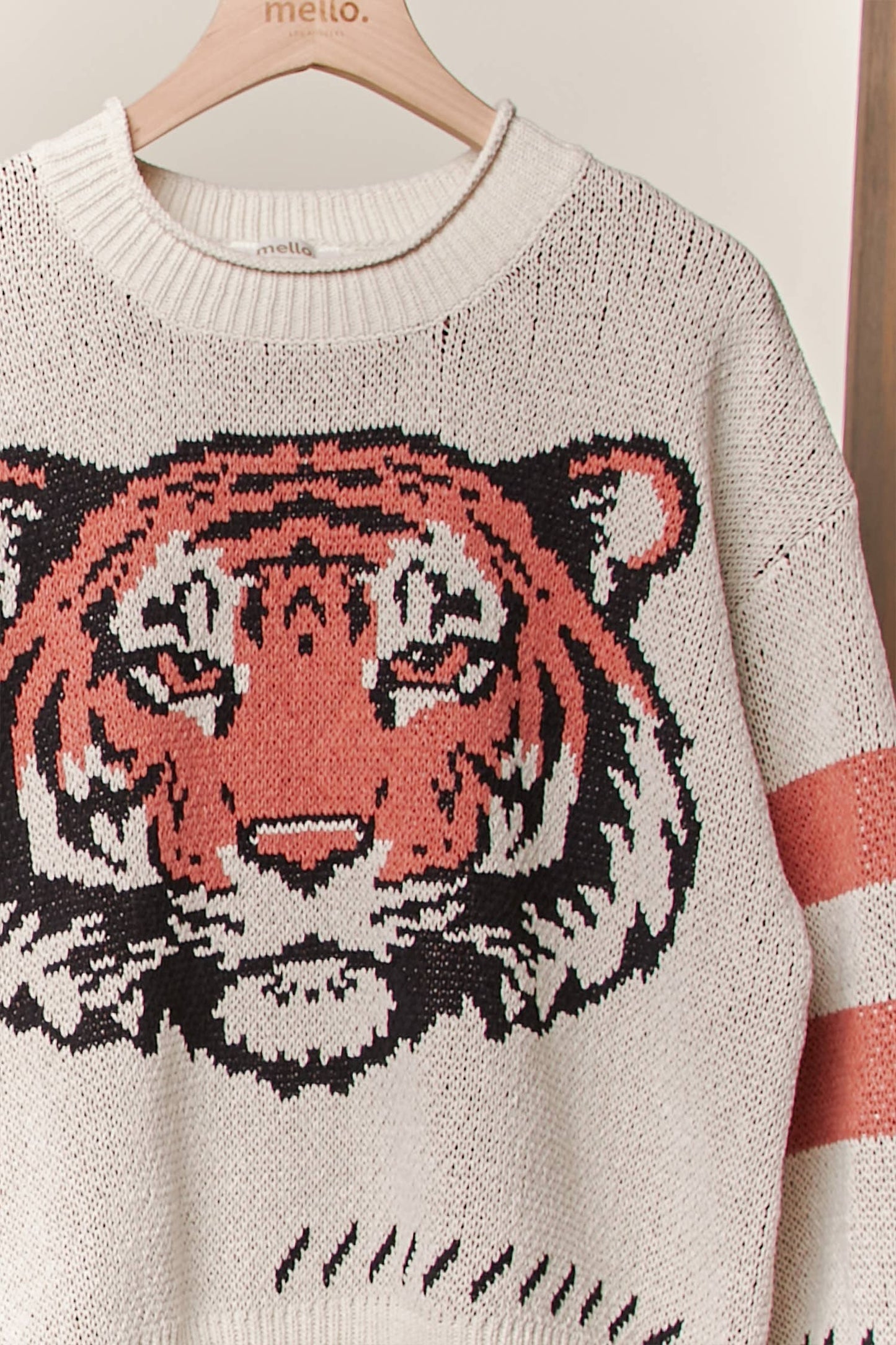 Tiger Embroidery Round Neck Sweater