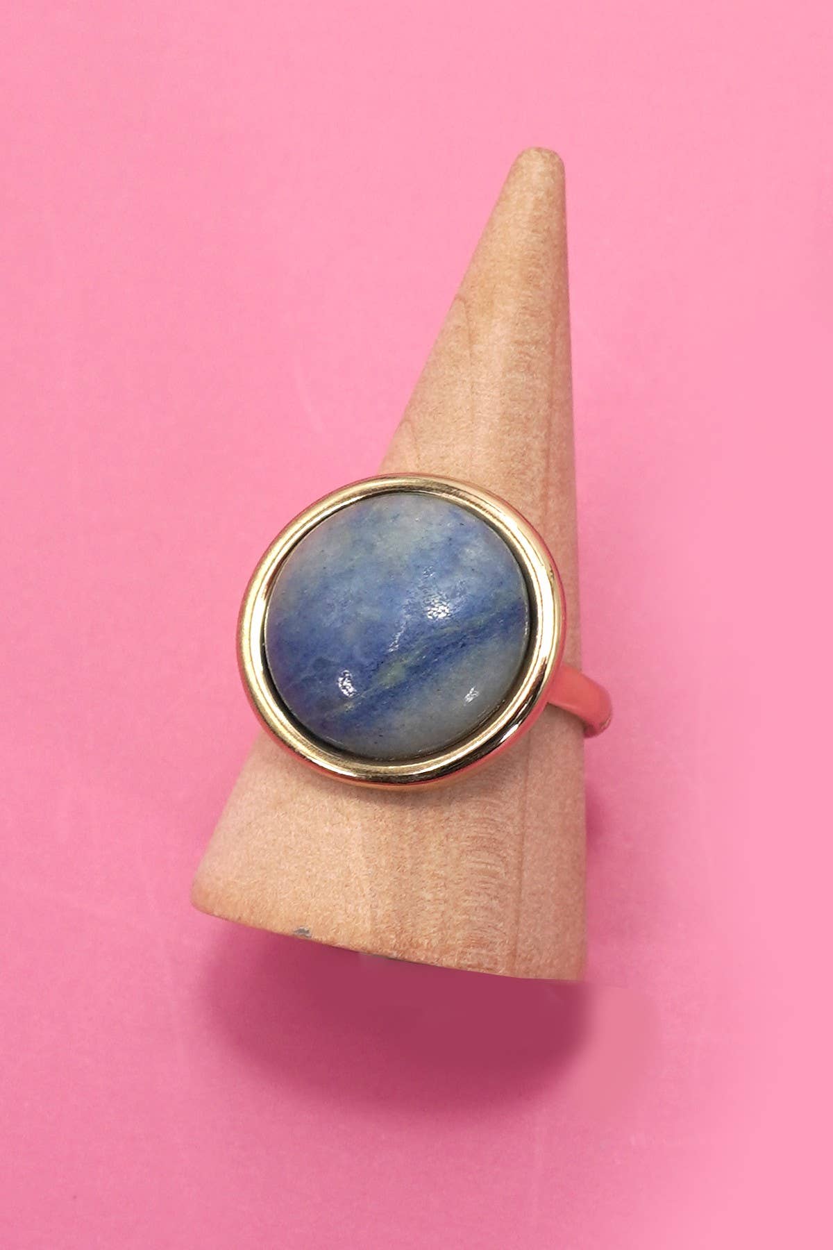 NATURAL STONE COCKTAIL STATEMENT RING