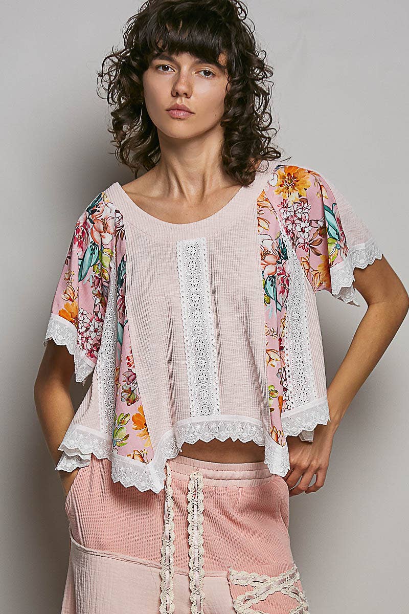 Round Neck Contrast Floral Eyelet Trim Rib Short Sleeve Top