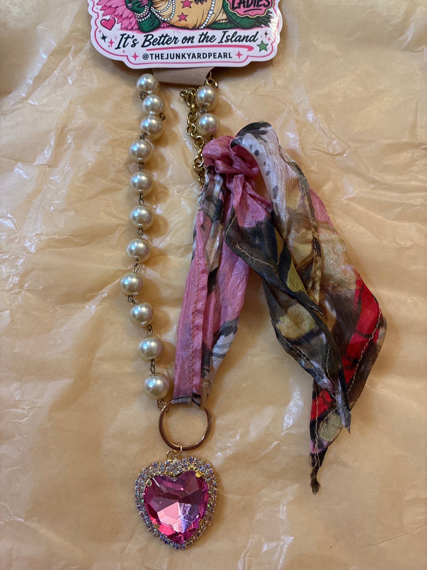 Heart Stone Pearl Necklace