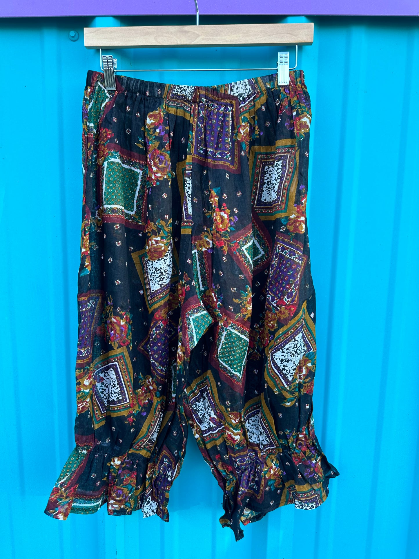 Vintage Midi Bloomer Capris M/L