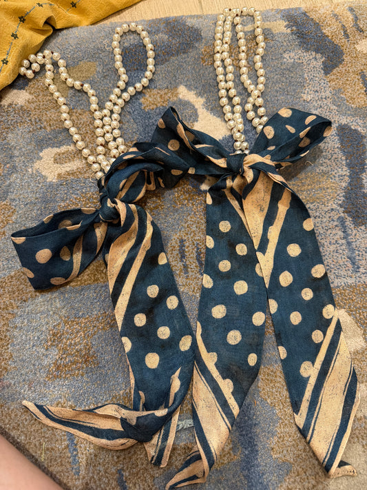 Pearl Bow Necklace double strand twilly