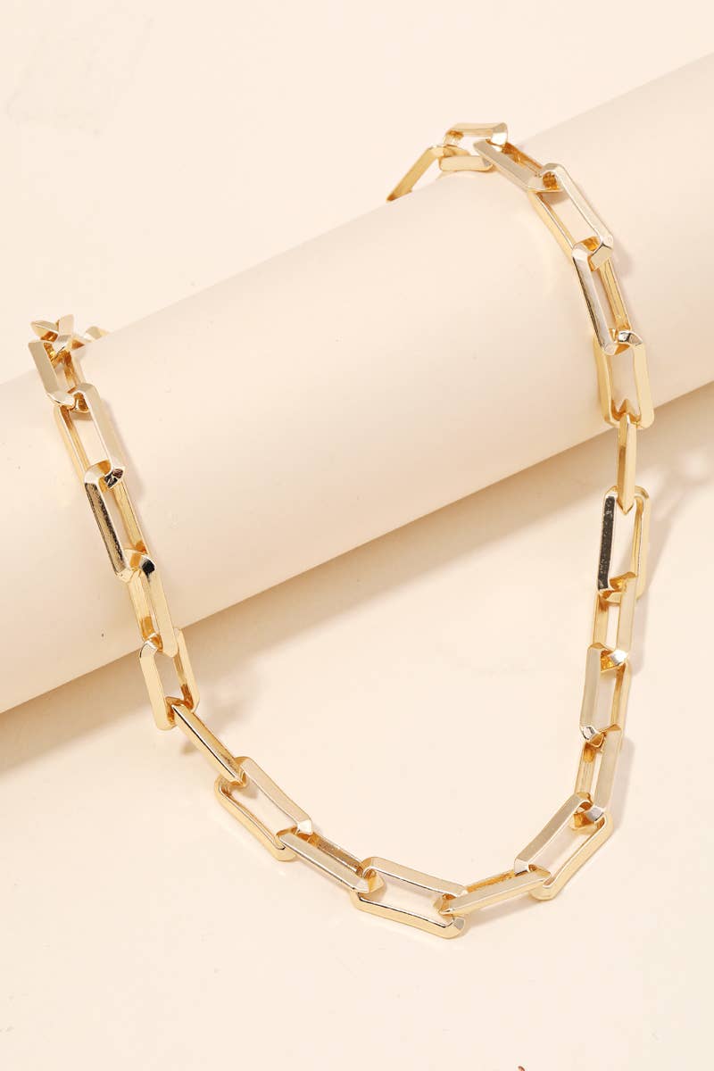 Rectangle Toggle Chain Link Necklace