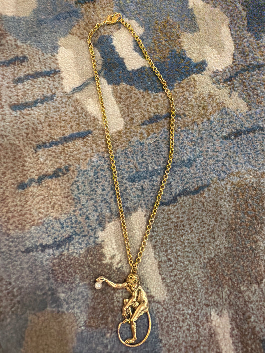 Monkey necklace