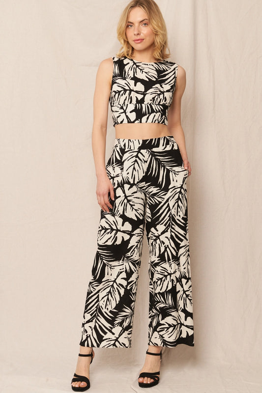 Black Palm Leaf Resort Set