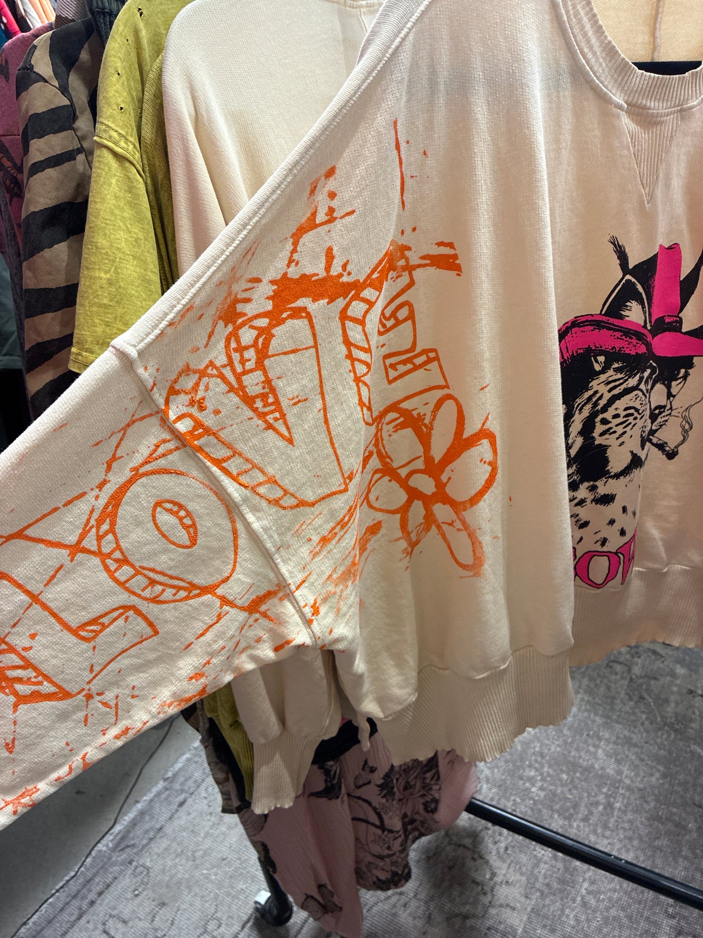 ORANGE SPLATTER SMOKING CAT SWEATSHIRT